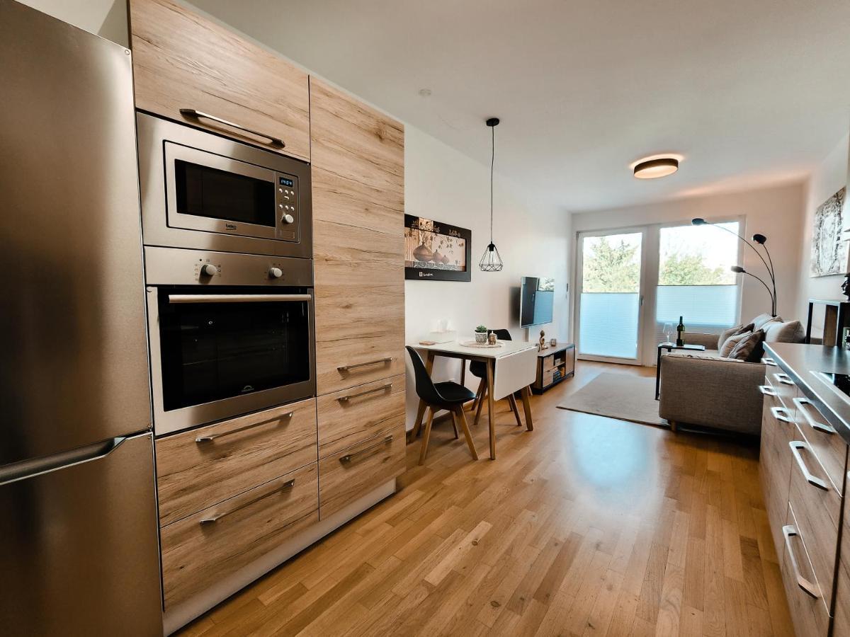 Vienna Green - Modern New Apartment, Old Danube Viena Exterior foto